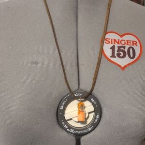 💸 ALBE Fairy Dust Orange Necklace